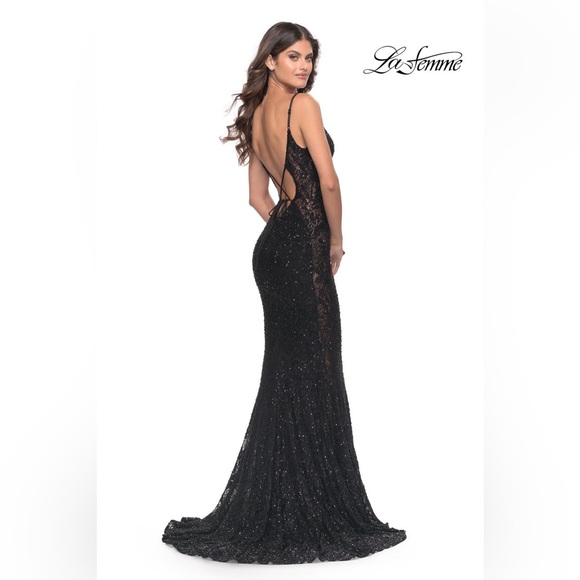 NWT La Femme 31257 Size 00 Black Embellished Lace Gown Dress